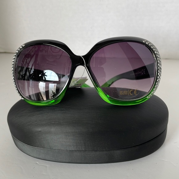 NWT Italian Sunglasses. - Picture 3 of 15